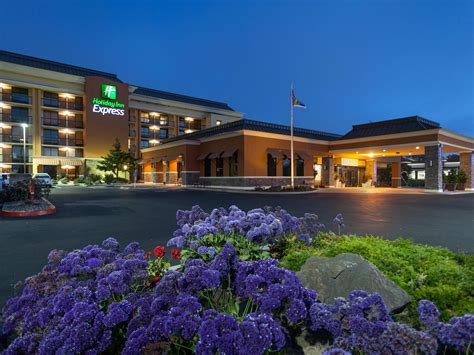 holiday inn express at monterey bay an ihg hotel|holiday inn express montery bay.